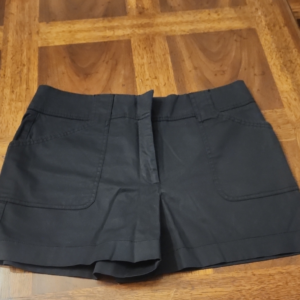 White House Black Market The 4" Short